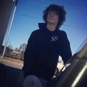 Meet your Posher, Kyle